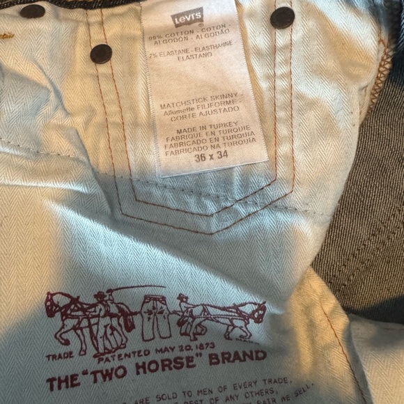 Levi’s Jeans - Picture 6 of 7